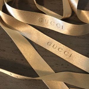 Gucci ribbon